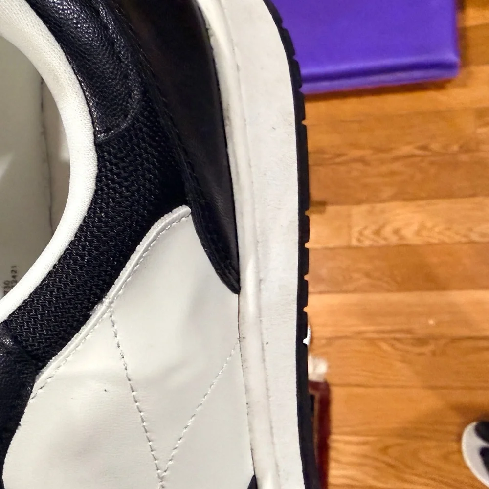 NEW Men Wild Fable Black and White Sneakers size 8.5
